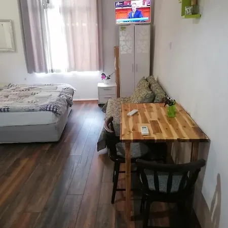Kapana Central, Private Studio W/ Ac